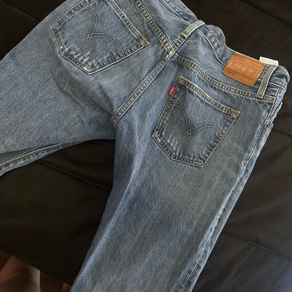 Levi 501 waist 29 length 32 - Picture 3 of 4